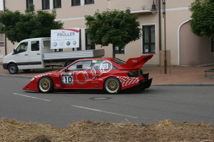 Oldtimer_Praesentationsfahrt_Neuburg_2006_012.jpg