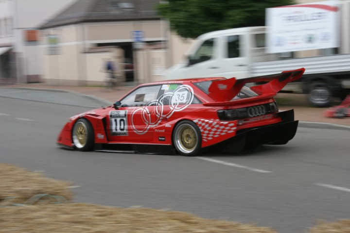 Oldtimer_Praesentationsfahrt_Neuburg_2006_018.jpg