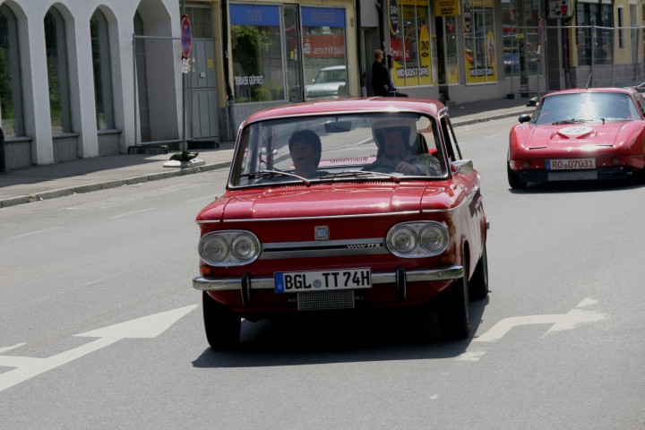 Oldtimer_Praesentationsfahrt_Neuburg_2006_057.jpg