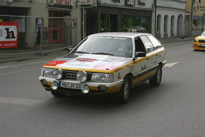 Oldtimer_Praesentationsfahrt_Neuburg_2006_068.jpg