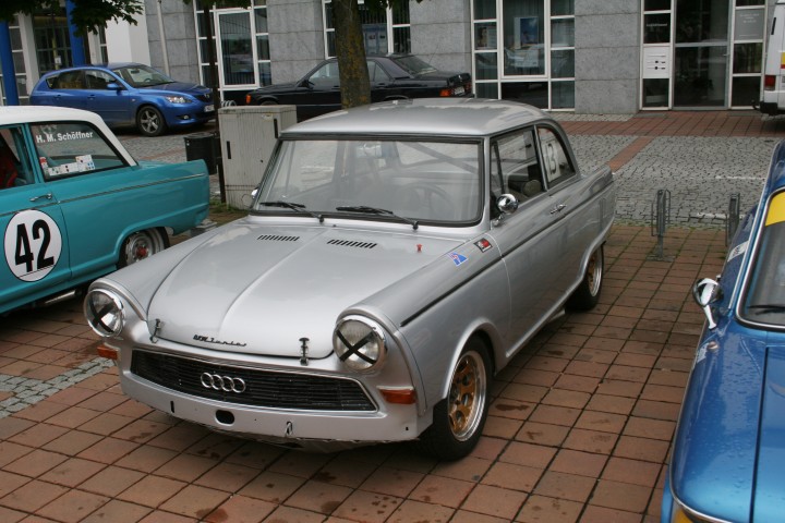 Oldtimer_Praesentationsfahrt_Neuburg_2006_081.jpg