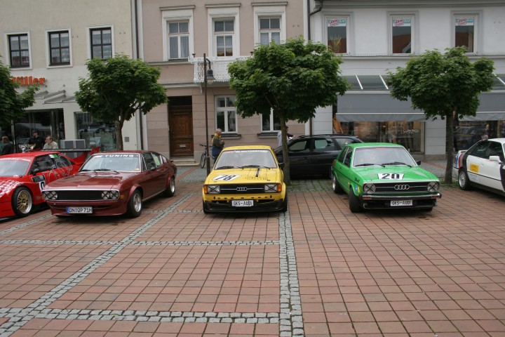Oldtimer_Praesentationsfahrt_Neuburg_2006_086.jpg
