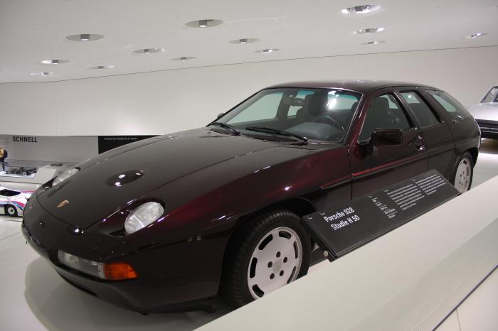 Porsche_Museum_23.09.2011_084.JPG