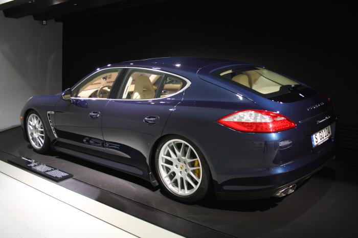 Porsche_Museum_23.09.2011_093.JPG